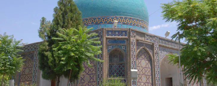 کنبد سبز مشهد، از جاهای دیدنی مذهبی شهر