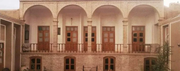 خانه اردکانی از بناهای قدیمی مشهد 