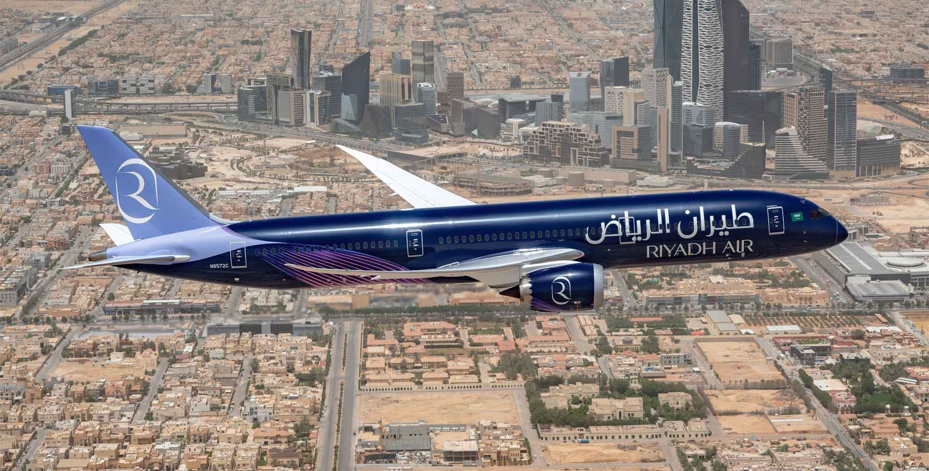 برای اولین بار پای ریاض ایر به آسمان لندن باز شد