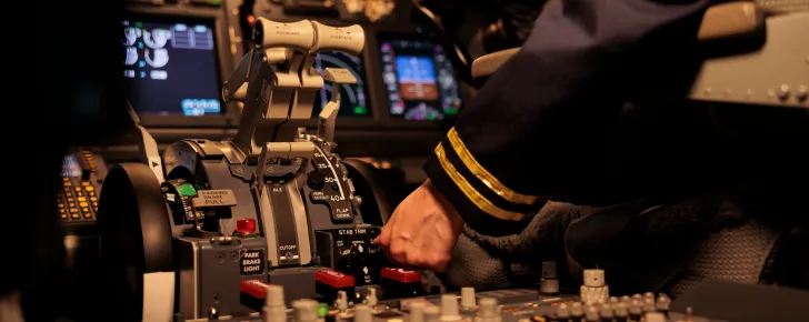 فشار روانی و استرس شغل خلبانی