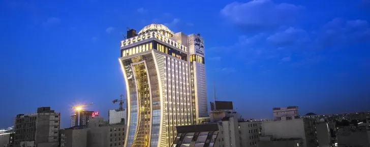 هتل الماس ۲ مشهد