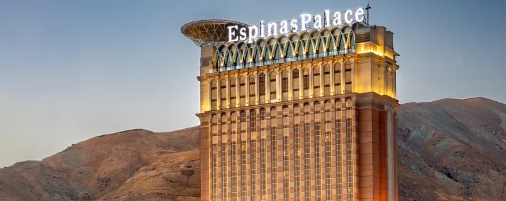 هتل اسپیناس پالاس از بهترین هتل های تهران